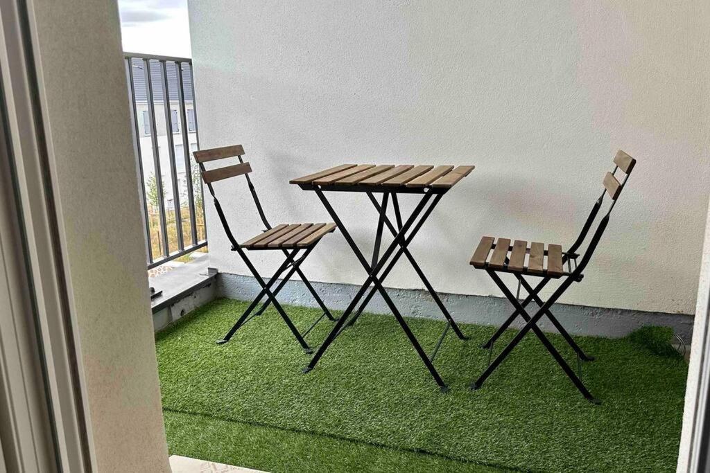 Appartement Cozy - Quartier Residentiel Melun Ngoại thất bức ảnh